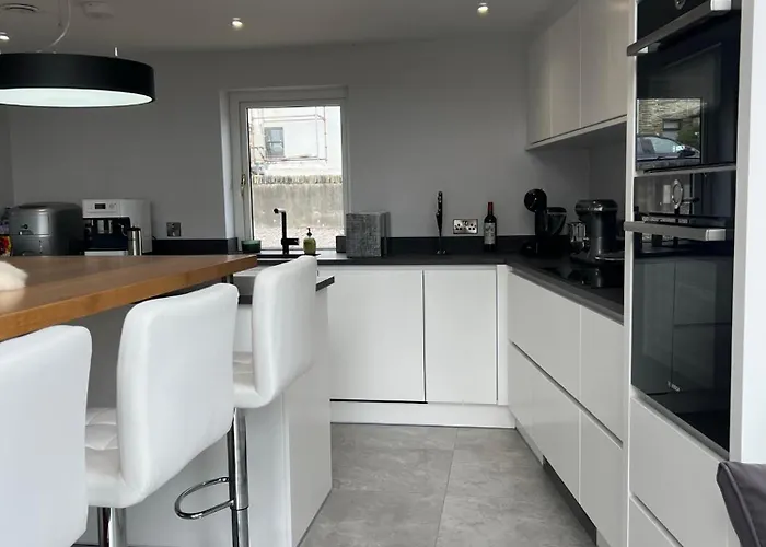 Exlusive Modern Living On Valentia Island Apartament *